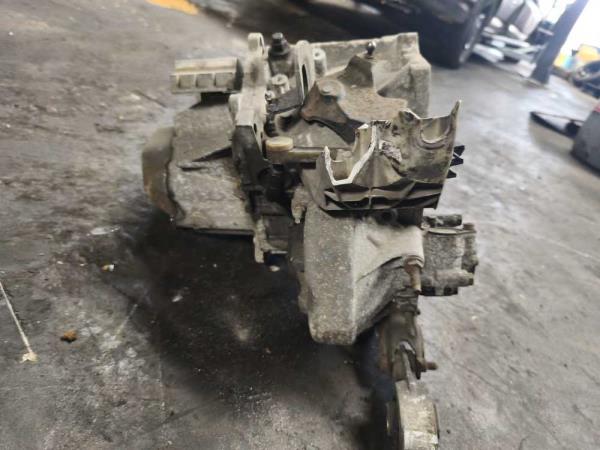 BOITE DE VITESSE CITROEN/PEUGEOT 1.6HDI CODE: 20DM69 - Vue 3